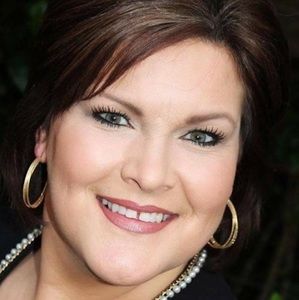 Meet your Posher, Vicki